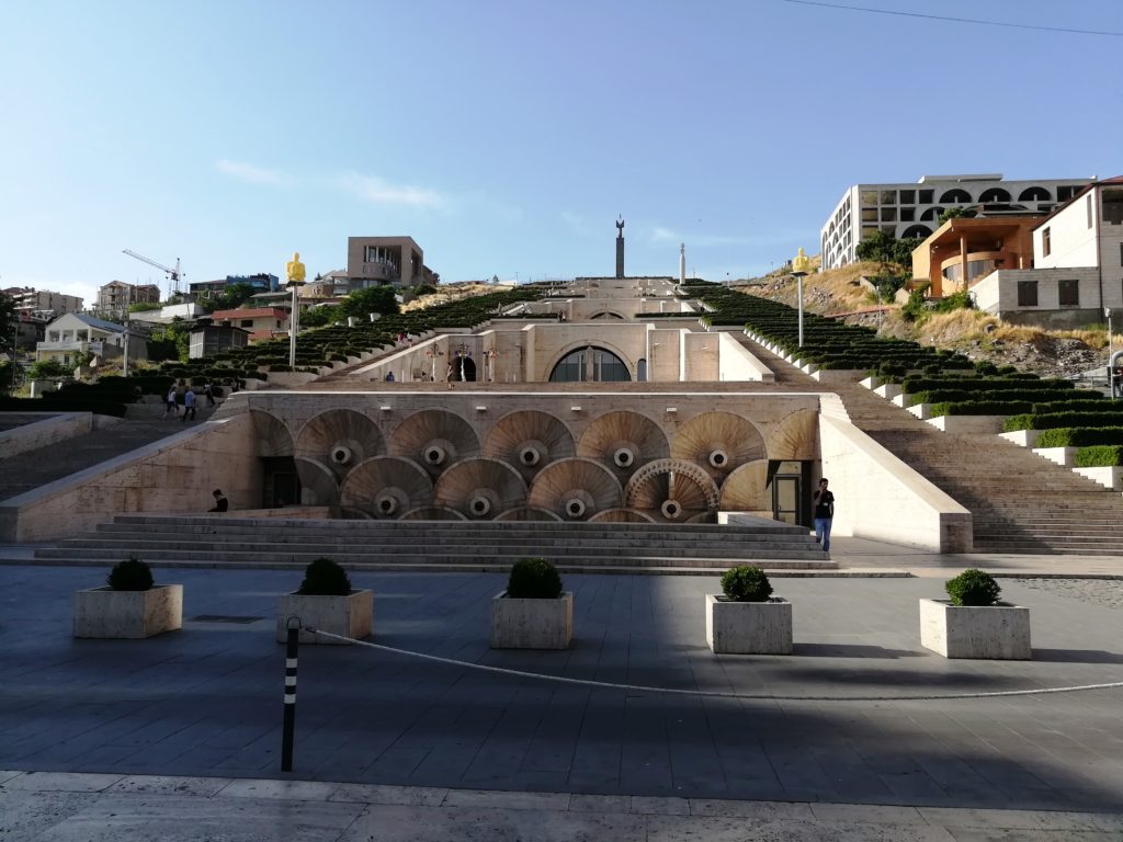 Ереван, Каскад
