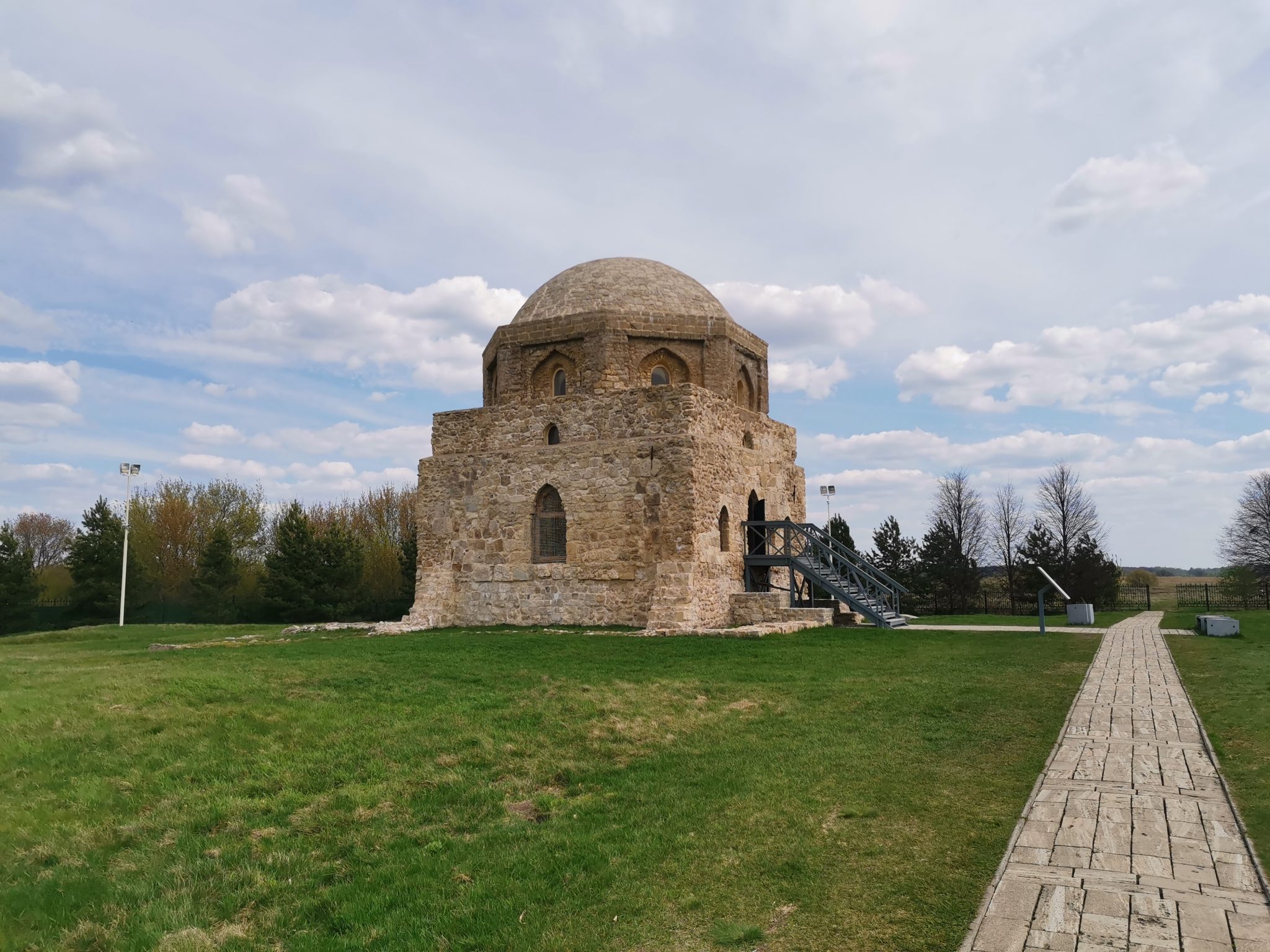 Черная палата Болгар. Великий Булгар черная палата. Татарстан Болгар Булгарское Городище черная палата. Болгар Городище черная палата.